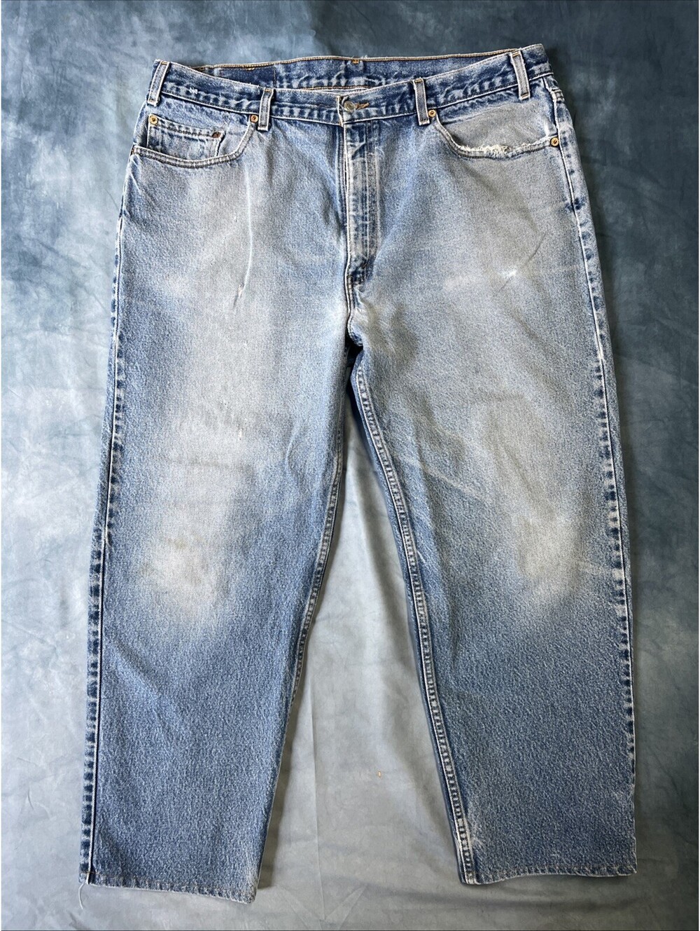 Vintage Levi's 550 Relaxed Fit Jeans Mens W42 L30 Light Blue Denim 100% Cotton